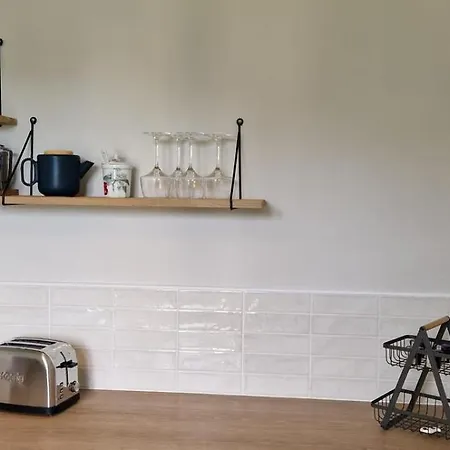 アパート Bel Appartement, 2 Chambres, Parking, Proximite Et Centre トルヴィル＝シュル＝メール