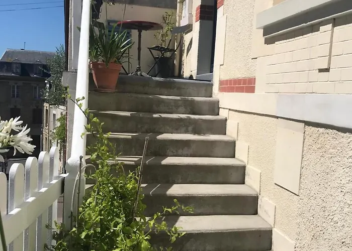 아파트 Bel Appartement, 2 Chambres, Parking, Proximite Et Centre 트로우빌쉬메르